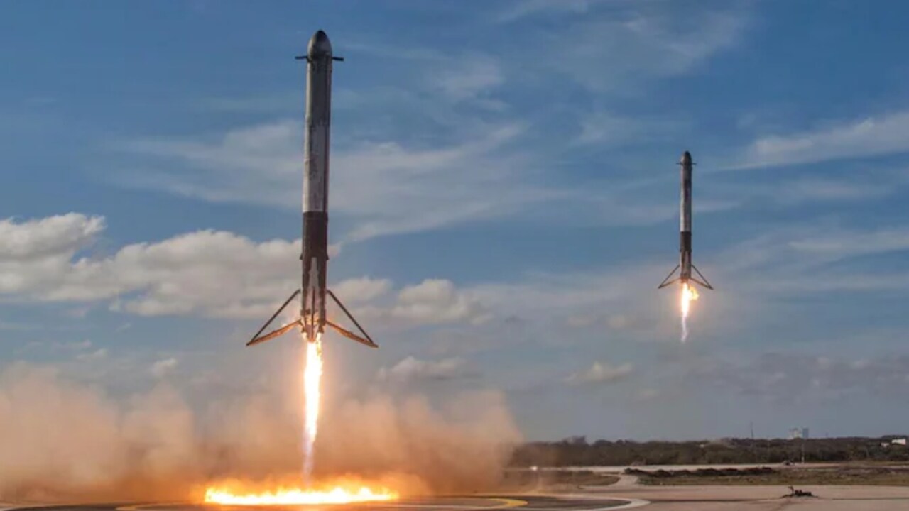 SpaceX Sets Record by Launching Two Falcon 9 Rockets in 38 Minutes